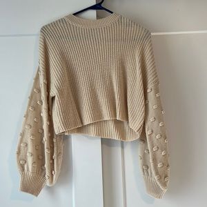 Cropped Sweater with Balloon Sleeves